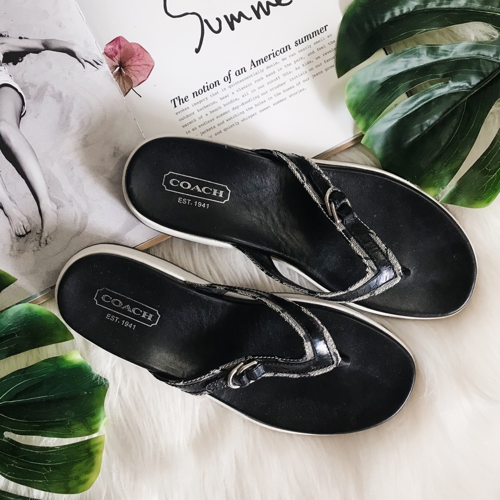 Coach | Lyndsey Black Classic Flip Flop Sandals